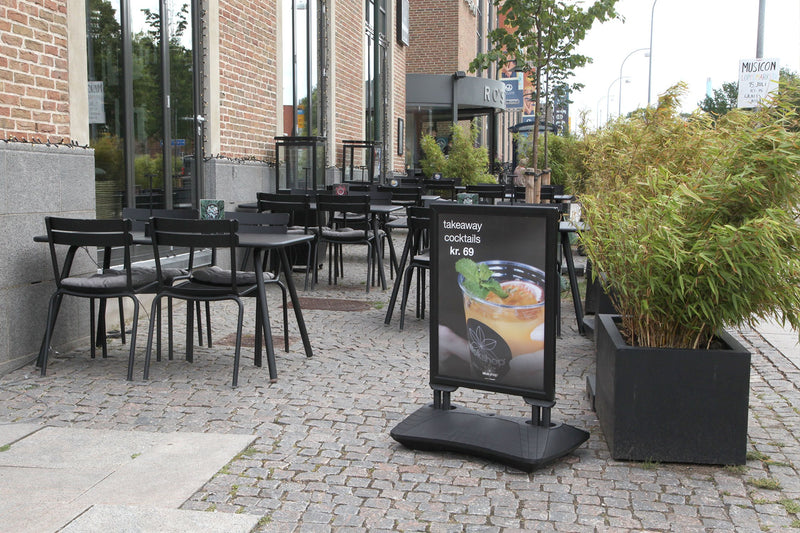 Panneau stop-trottoir mobile avec réservoir d'eau Noir